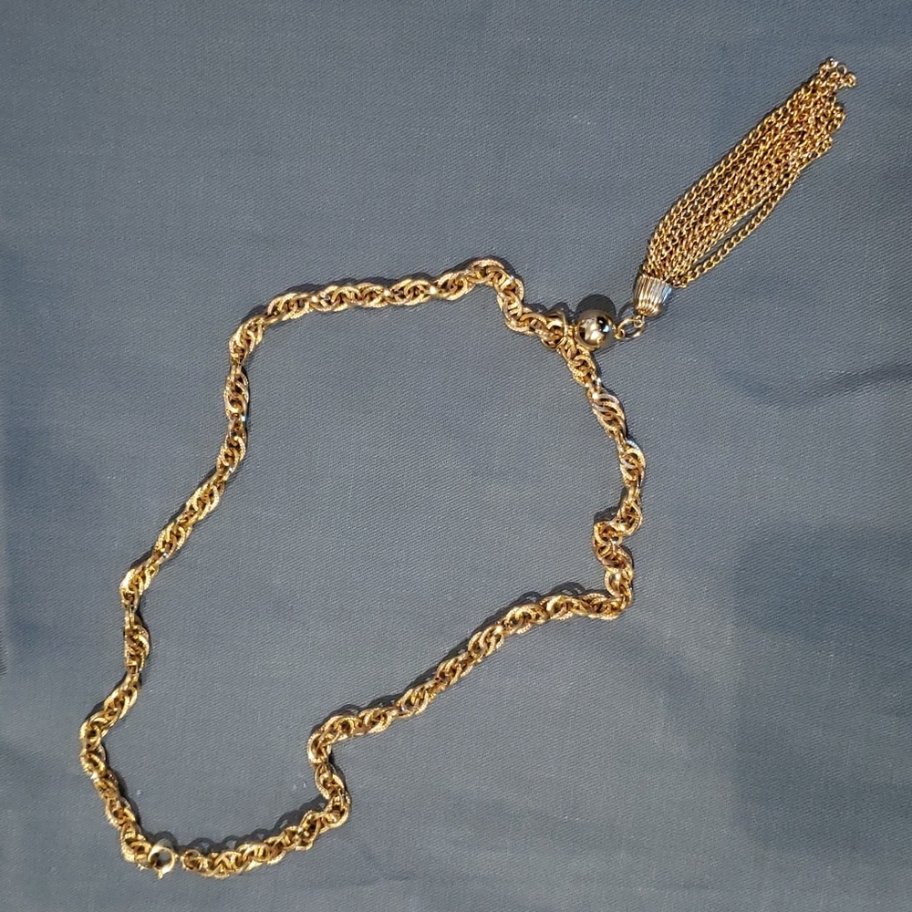 Vintage Gold tone necklace with tassel